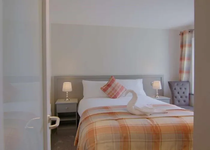 The Saratoga Hotel Dunmore East